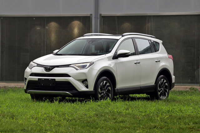 一汽豐田RAV4 2016款 榮放 2.5L AT四驅(qū)尊貴版