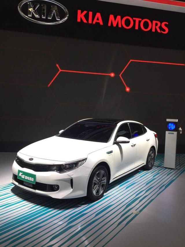 依法說車：技術(shù)成熟的幾款插電混動新能源車，有望改寫市場格局