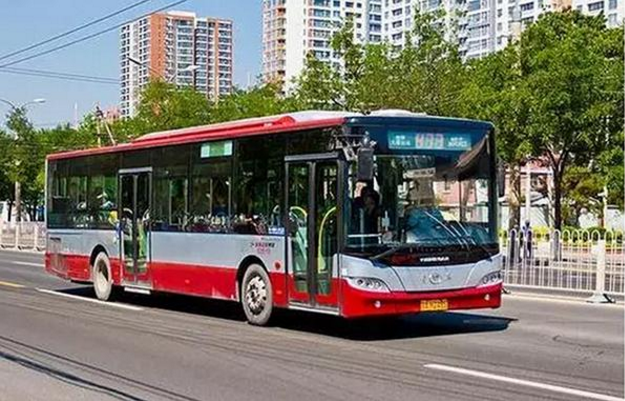 路上這7種車千萬不要跟！跟了絕對不討好