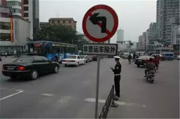 綠燈掉頭一樣扣分，這些路況一定要小心